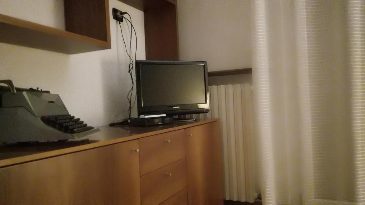 Relais Villa Lezard Lazise Bilik gambar